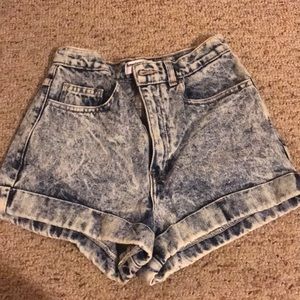 Acid wash American apparel jean shorts